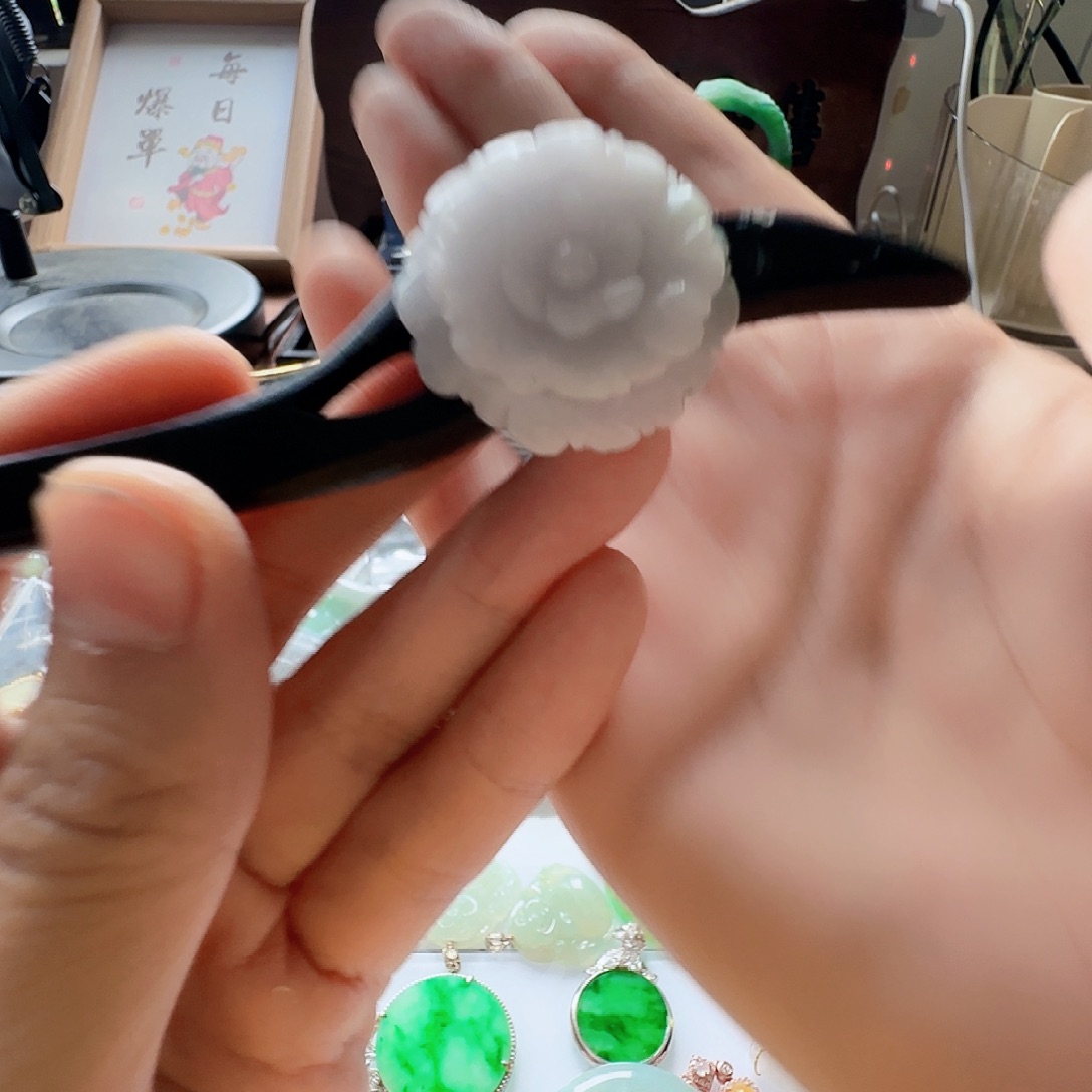 翡翠未镶嵌手镯翡翠99