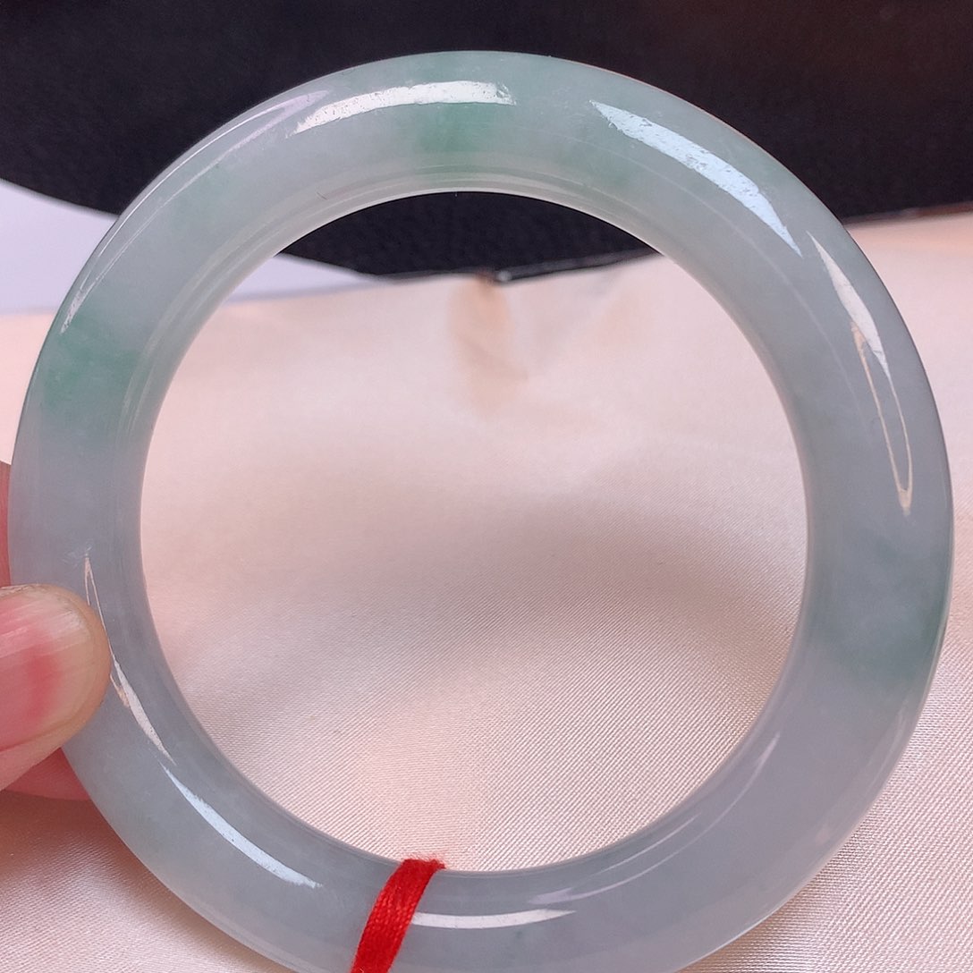 翡翠手镯未镶嵌61 翡翠手镯