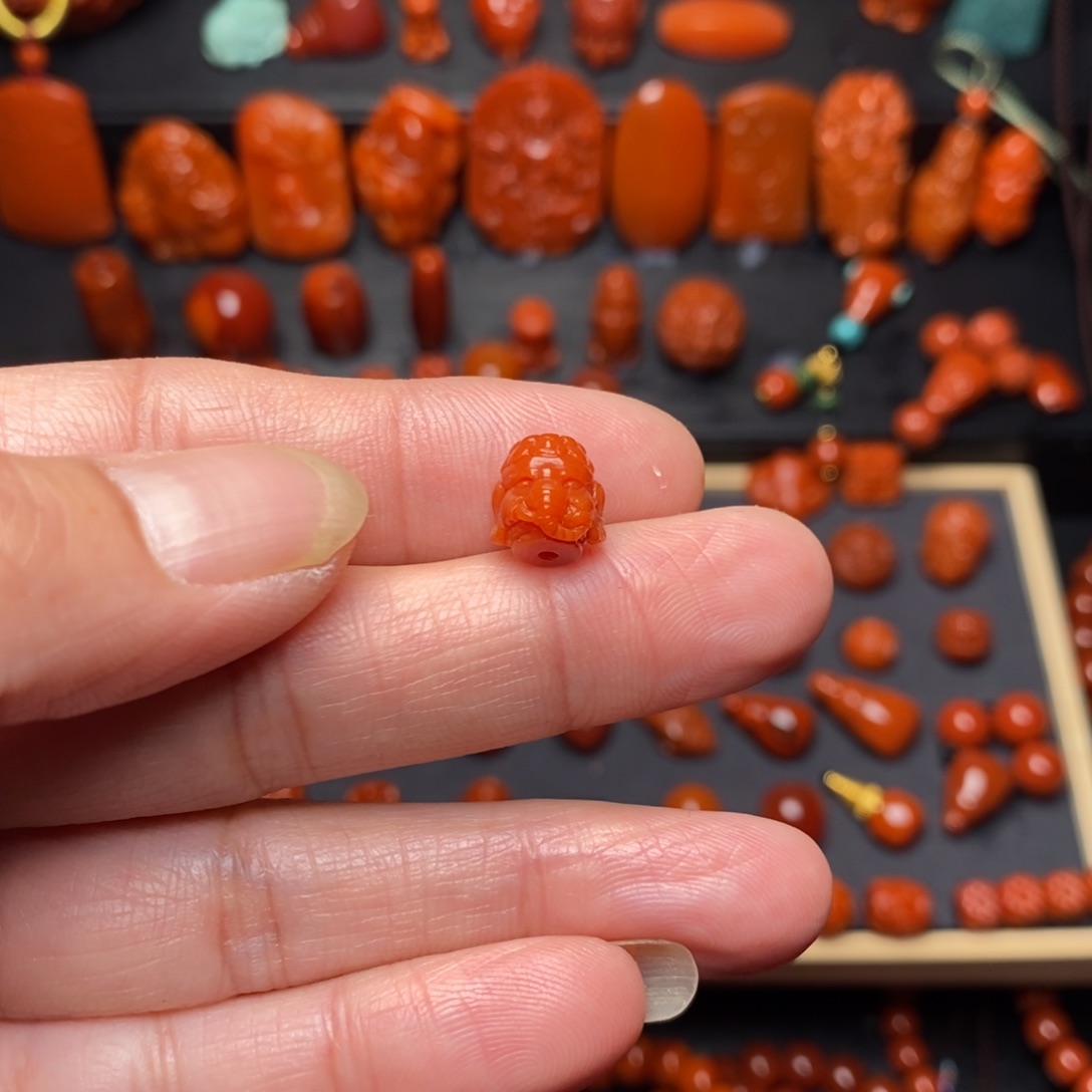 南红玛瑙配饰未镶嵌鱼***生