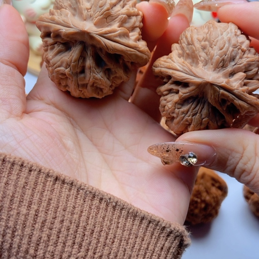 【闪购商品】把件文玩核桃祥*哥红锦鲤48.5