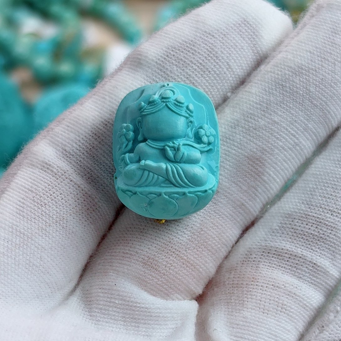 绿松石未镶嵌珠宝奇石