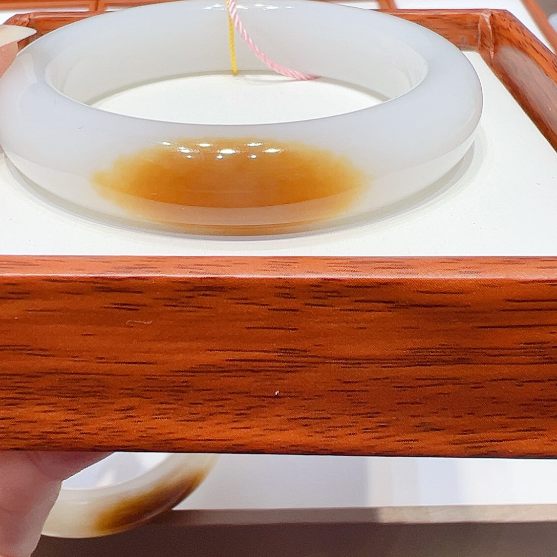 和田玉手镯未镶嵌提**苏