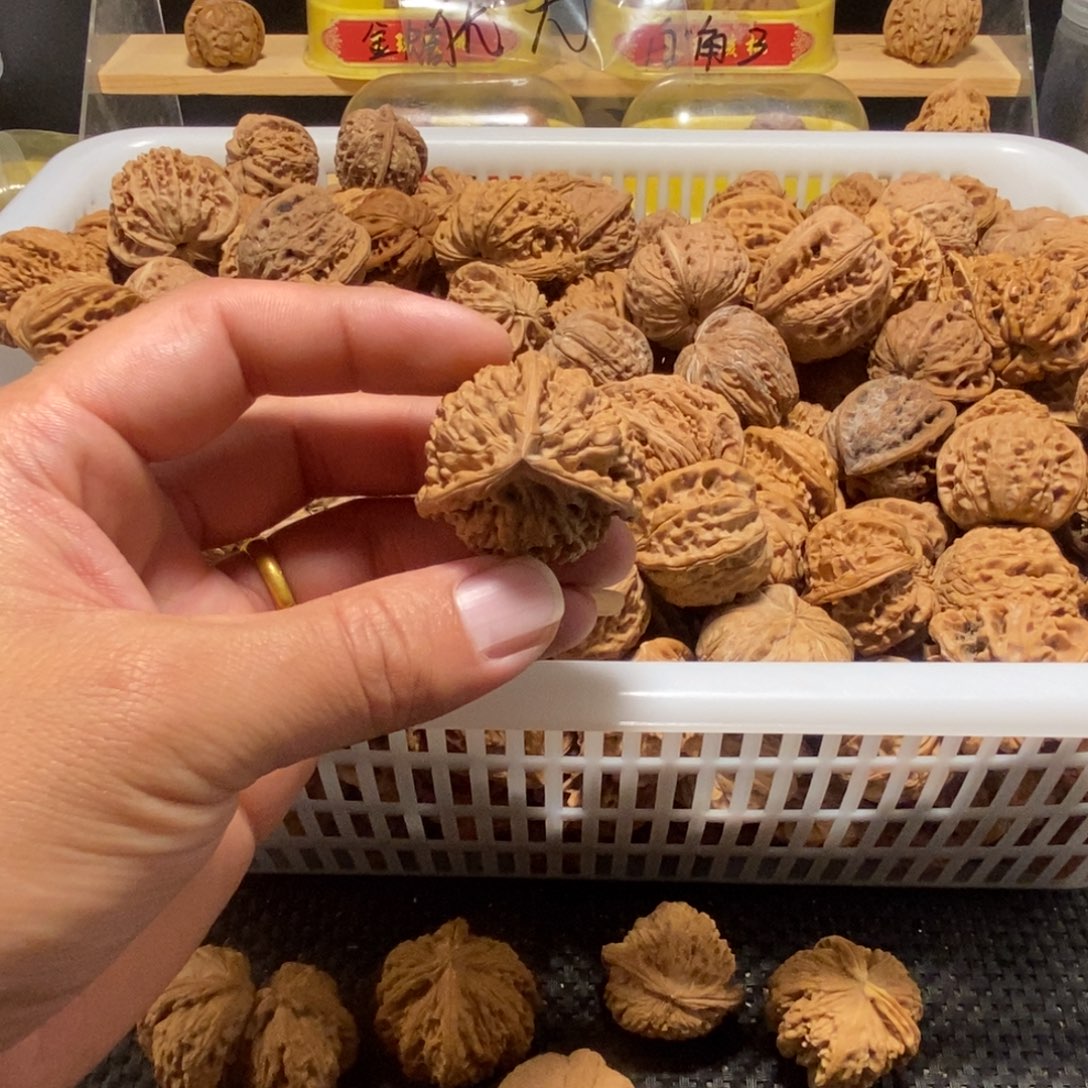 ****饭核桃异形单只异形