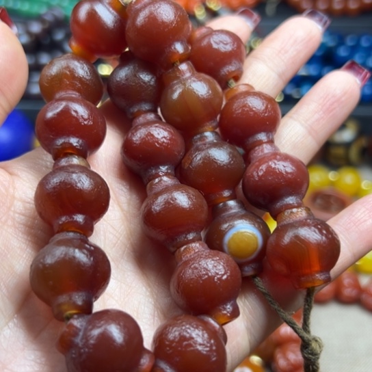 玛瑙/玉髓颈饰未镶嵌