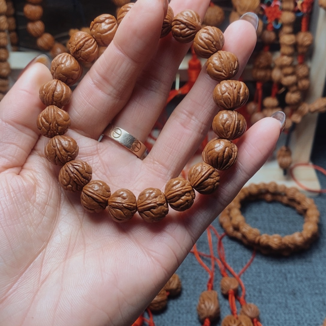 吊坠桃核龙纹桃枭