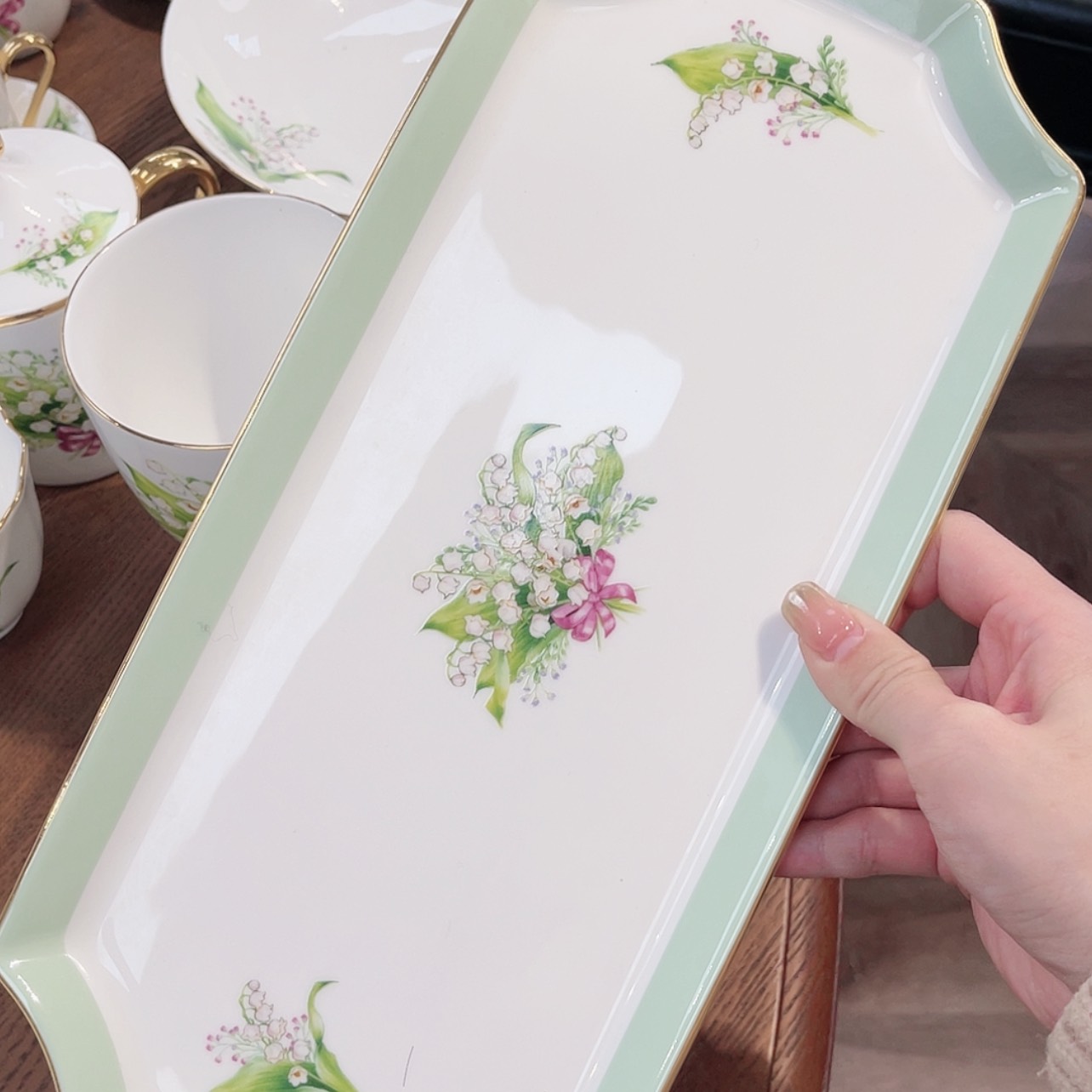 【闪购商品】瓷片大———————————-