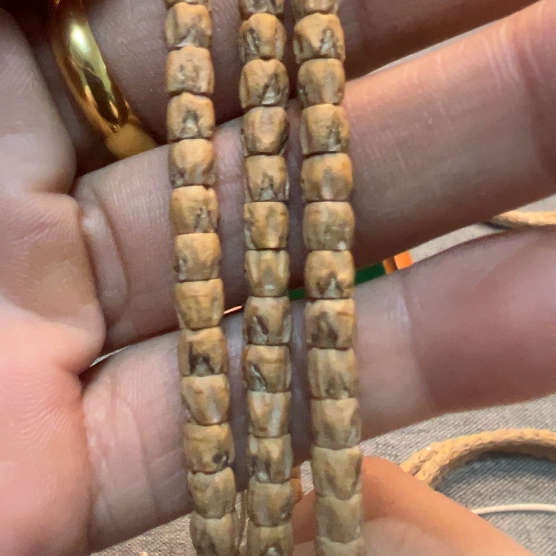 辻***弍柏香籽/百香籽吊坠