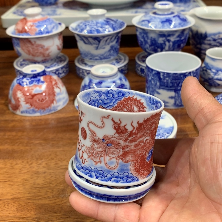 自成堂柴窑青花龙纹主人杯