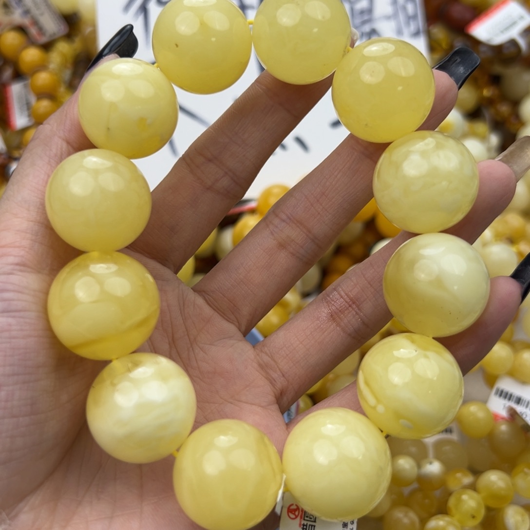 琥珀珠宝奇石未镶嵌