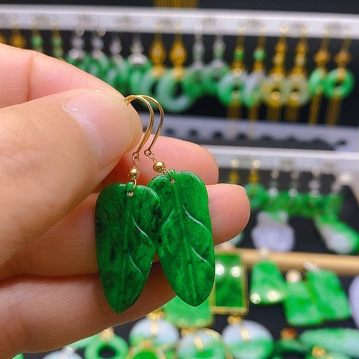 翡翠耳饰18K金镶嵌耳坠