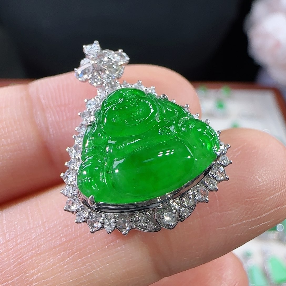 翡翠吊坠(不含链)18K金镶嵌