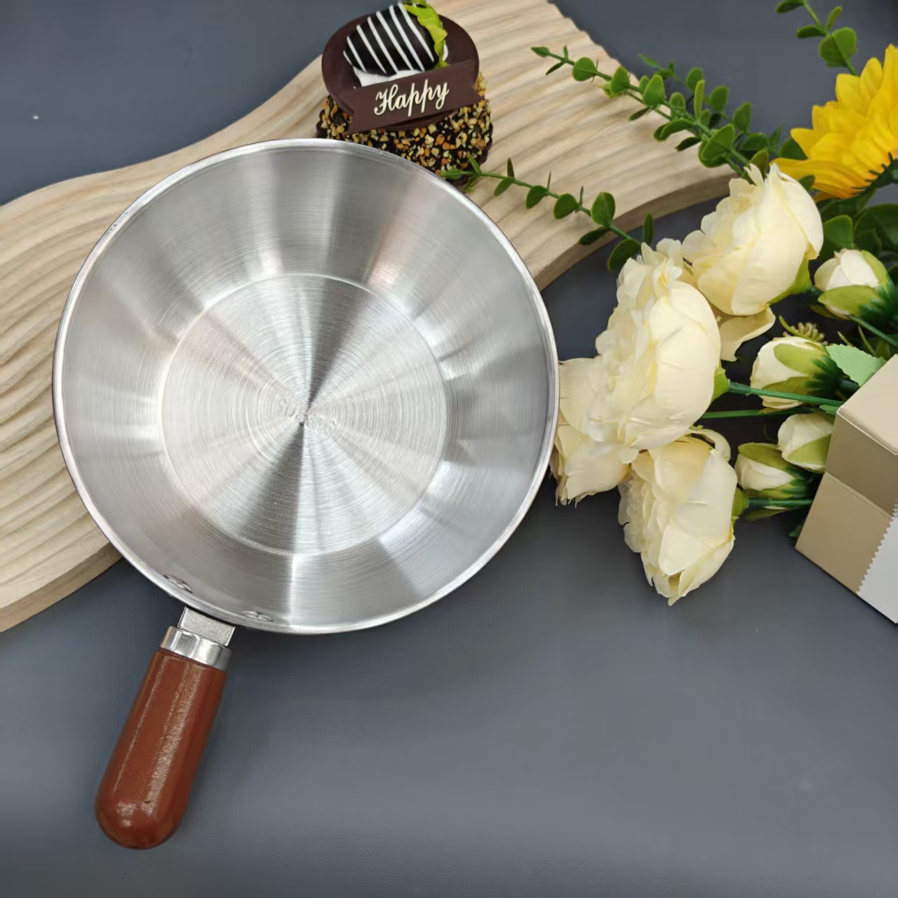 西班牙可爱小奶锅1个【汤姆福利专场】