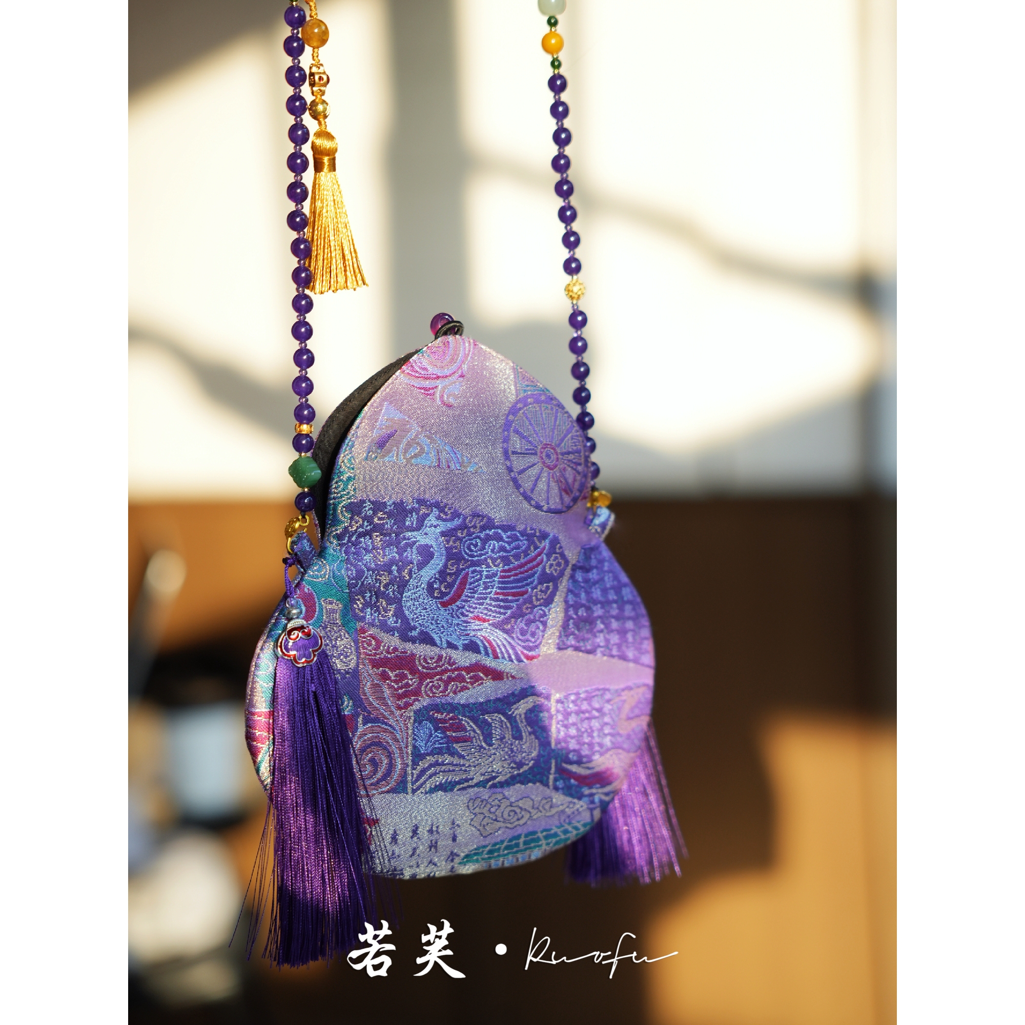 若芙｜【孔子周游列国】新中式宋锦刺绣斜跨国风零钱包百搭民族风