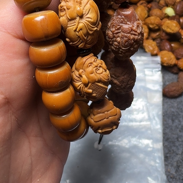 橄榄核吊坠你是在