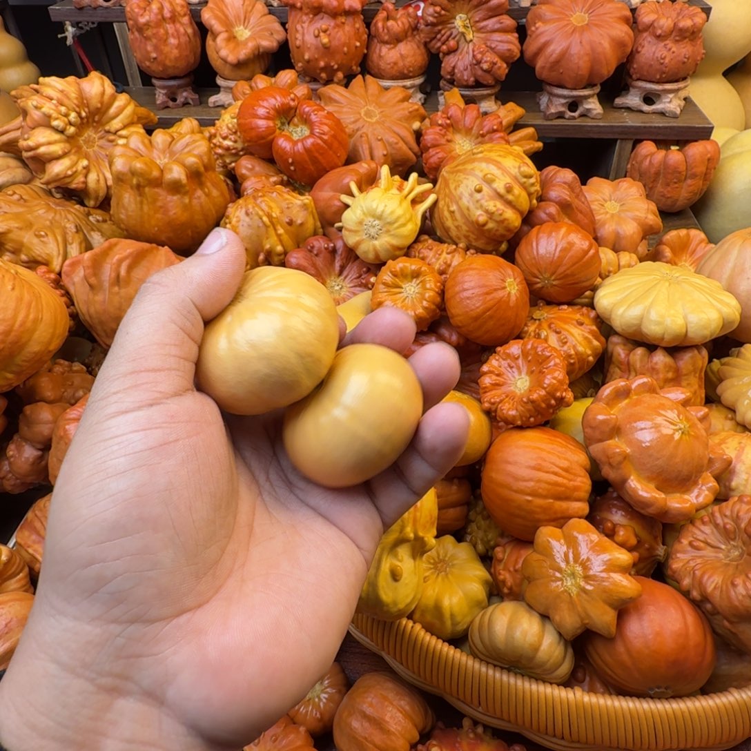 虎***天大叶紫檀（黑酸枝木类）