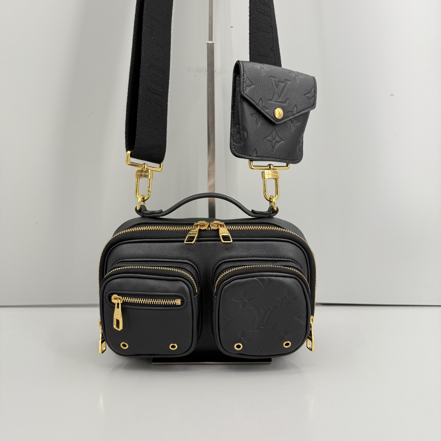 95新 LouisVuitton/路易威登 优选/Utility黑色全皮相机包21×12×5