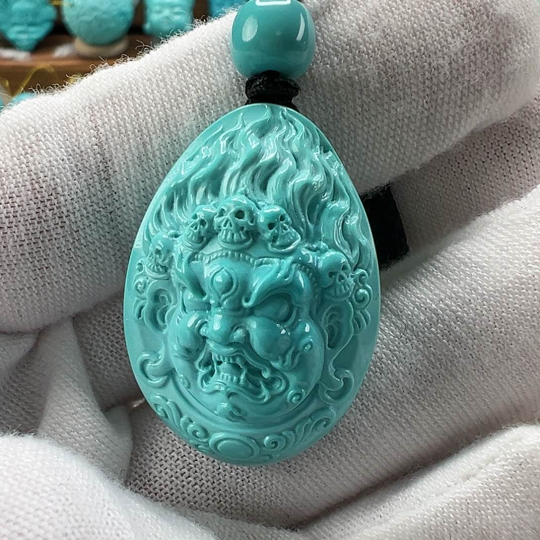 绿松石配饰未镶嵌