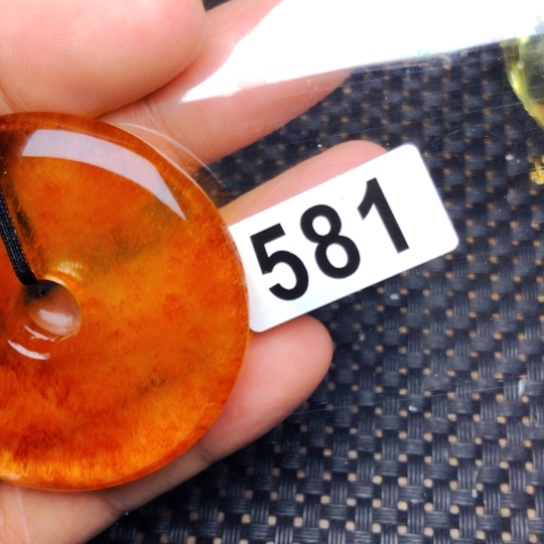 由***牛未镶嵌颈饰水晶水晶