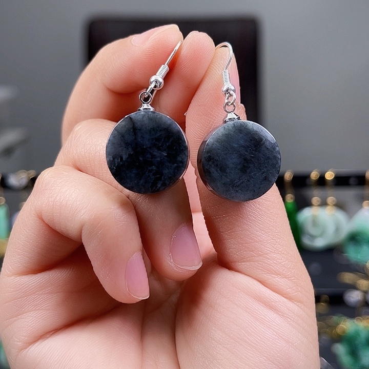 翡翠耳饰未镶嵌饰品