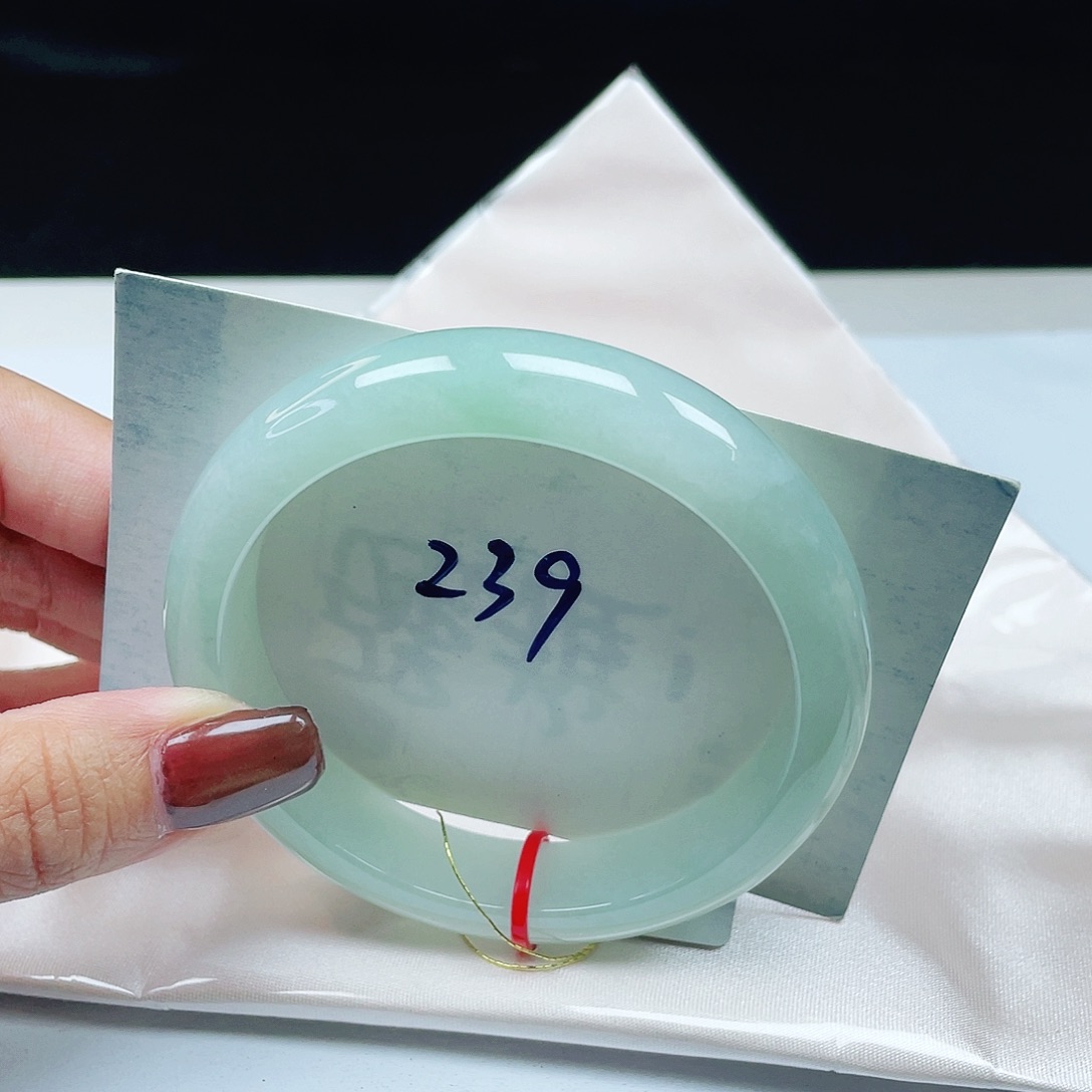 翡翠未镶嵌手镯 正圈58+