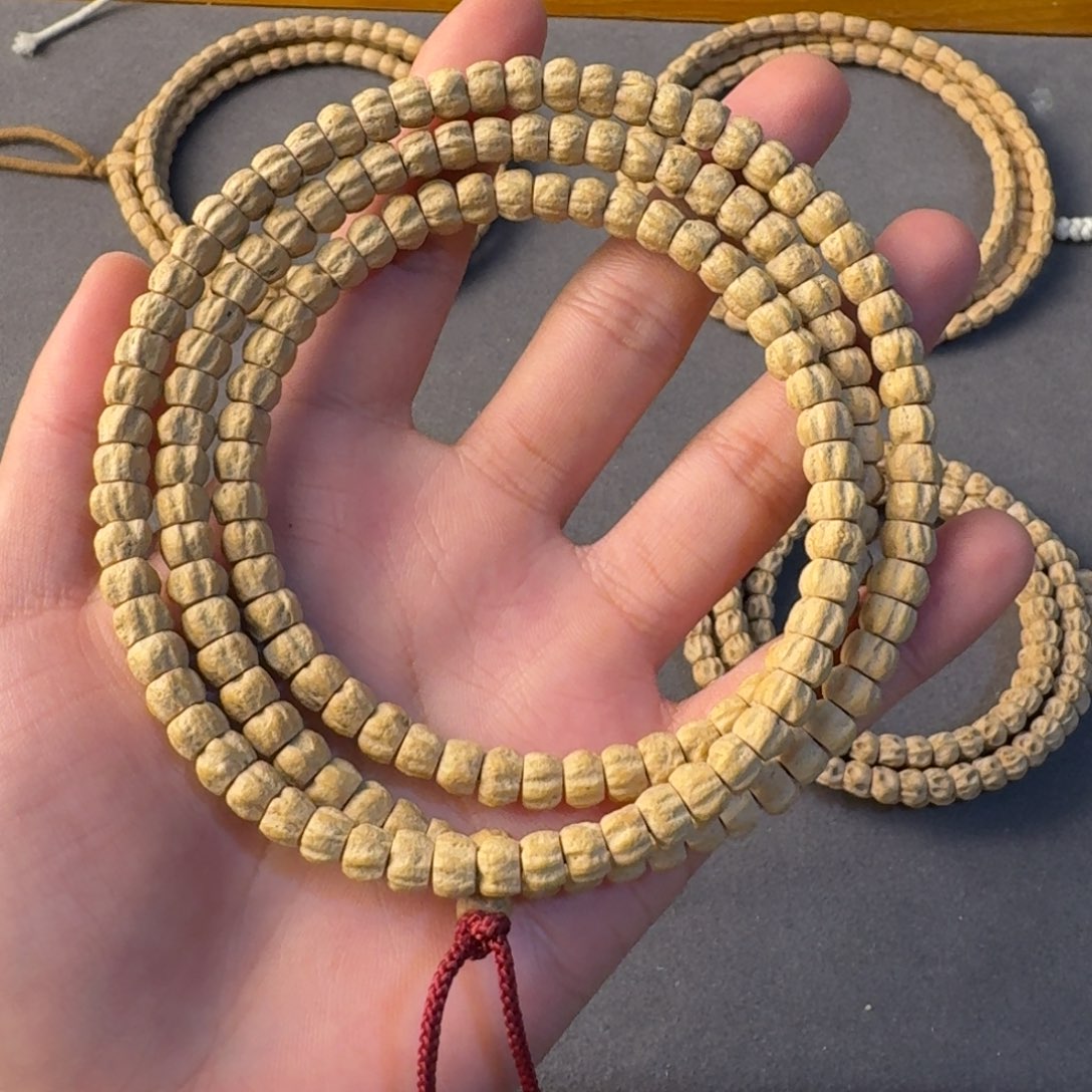 吊坠柏香籽/百香籽001