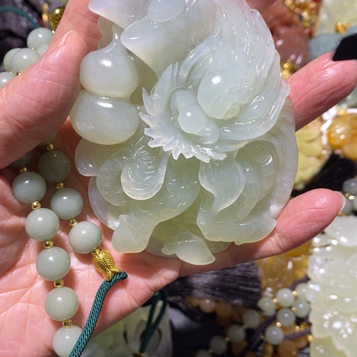 岫玉岫玉吊坠未镶嵌