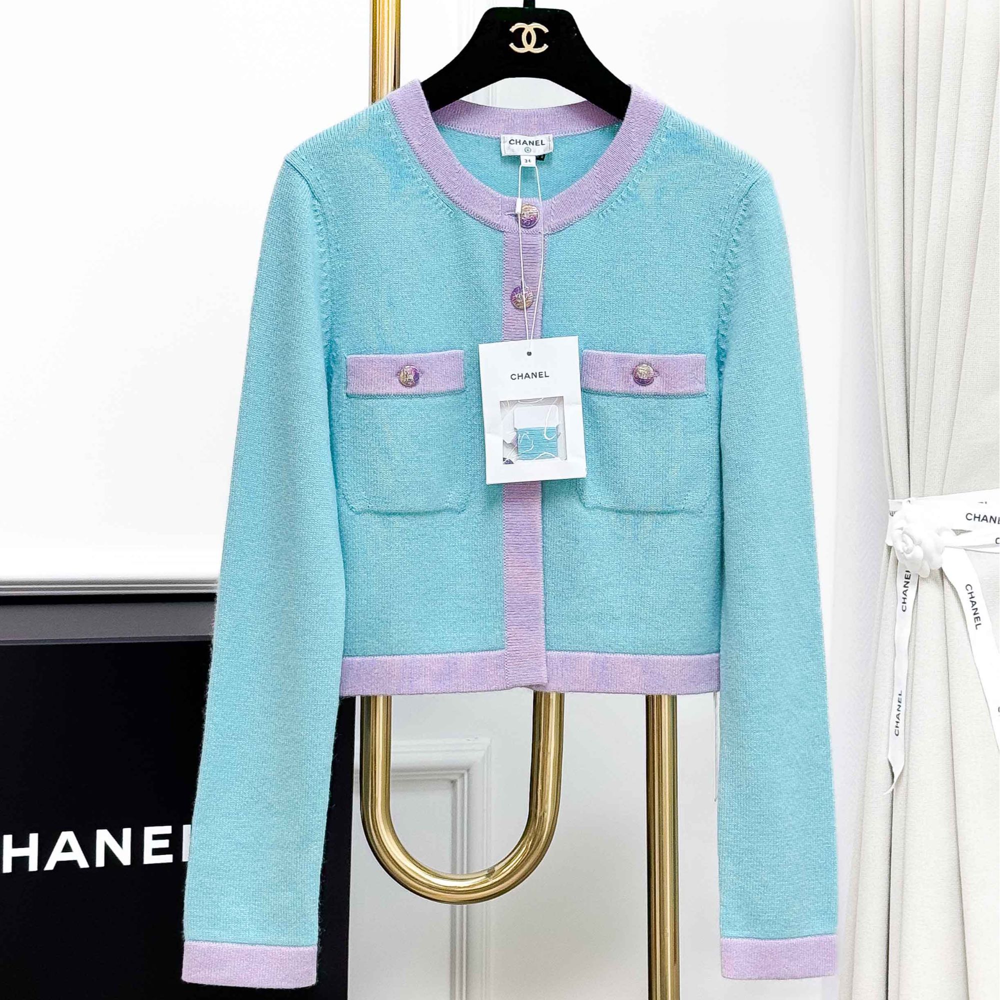 99新 Chanel/香奈儿 34码 蓝色拼紫色边 长袖 针织 开衫 