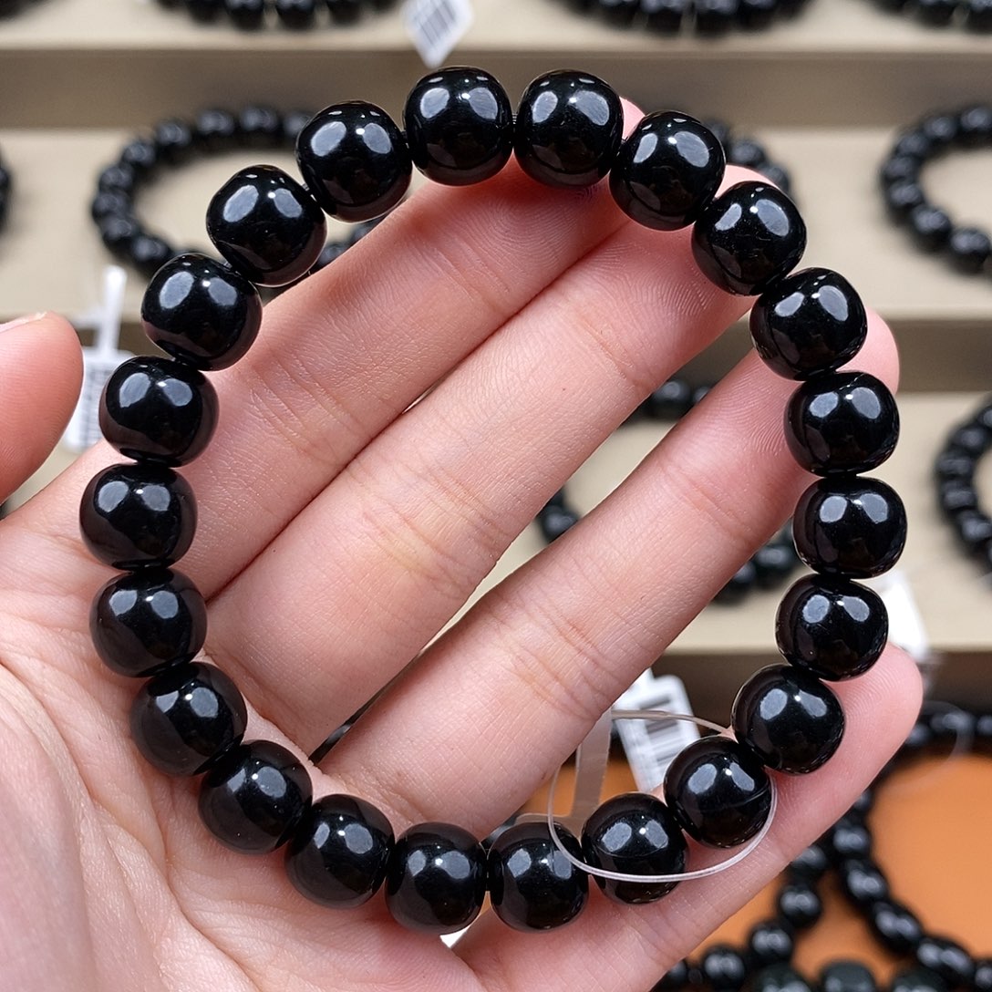 青***e和田玉未镶嵌手链