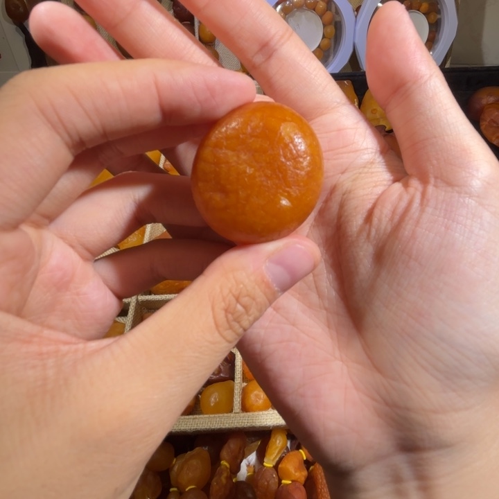 琥珀未镶嵌颈饰蜜蜡海漂脑纹手把