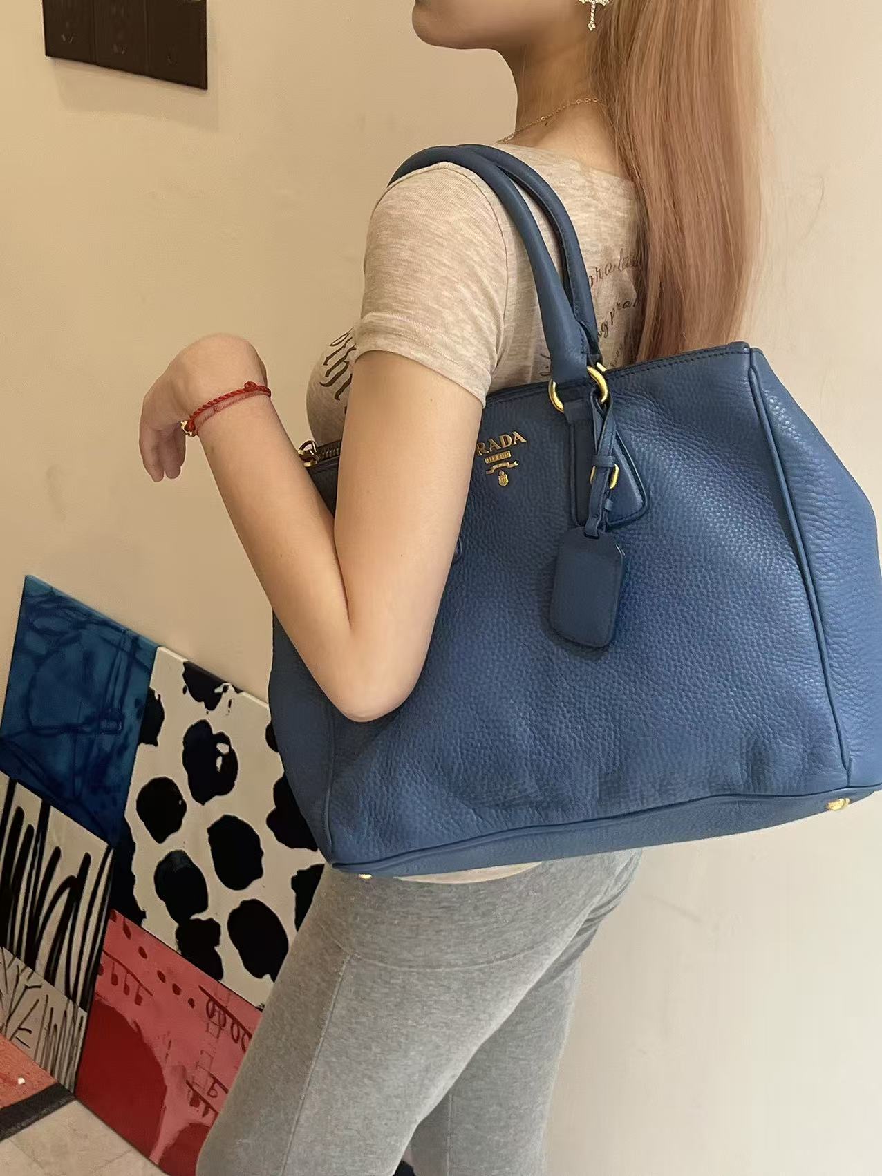 95新 Prada/普拉达 蓝色荔枝纹杀手包