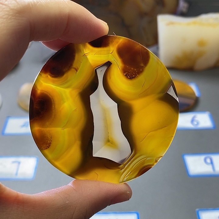 玛瑙/玉髓未镶嵌珠宝半成品146