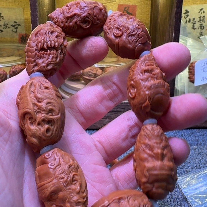 停***走吊坠橄榄核啦啦啦