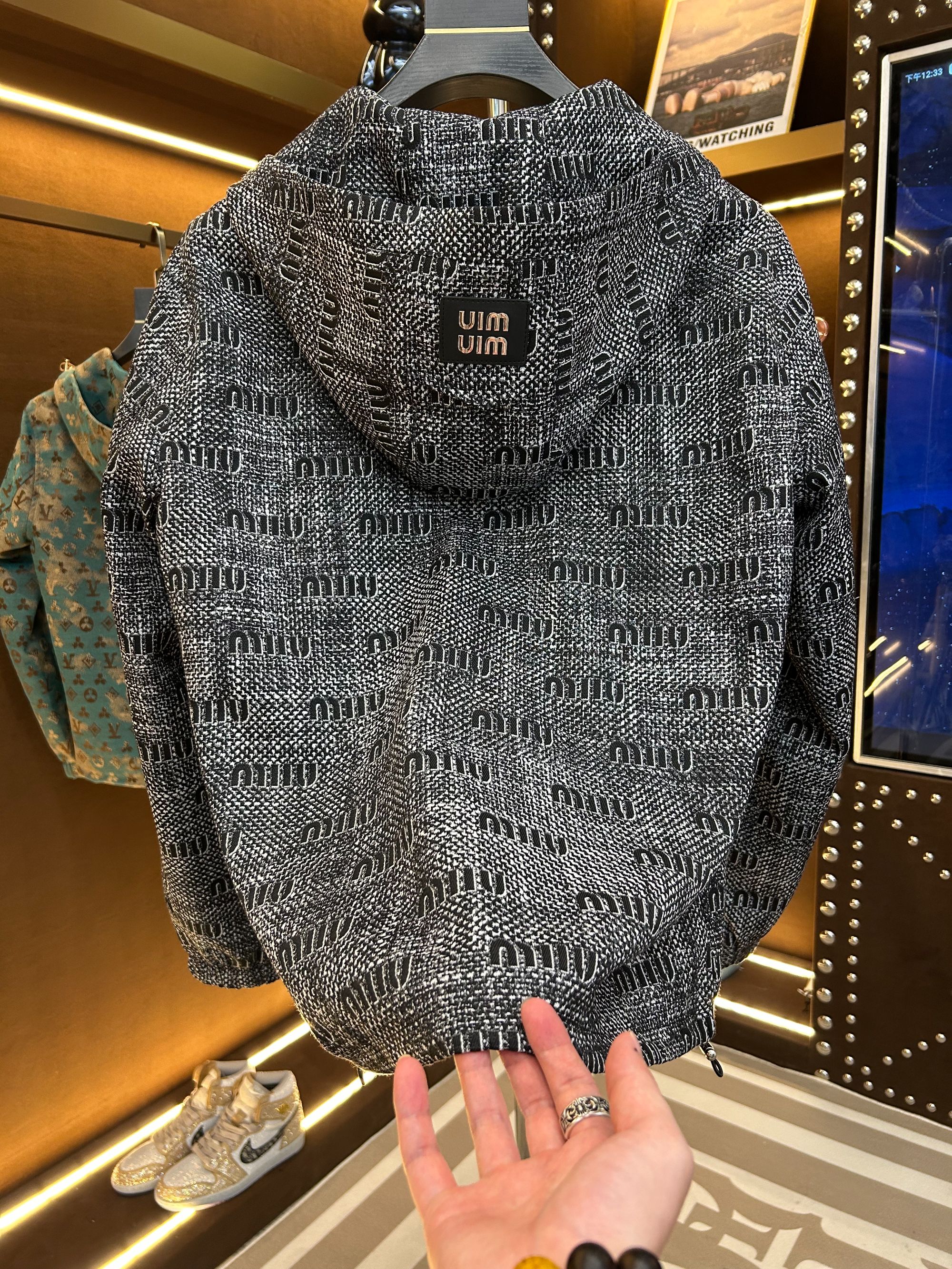 秋冬季新款潮流百搭休闲男女同款连帽外套-阿哲-K205