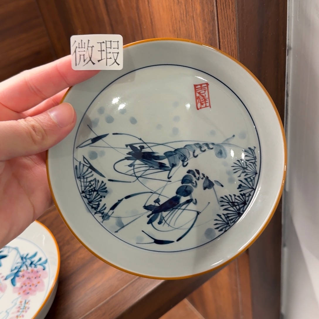 釉下手绘茶具微瑕