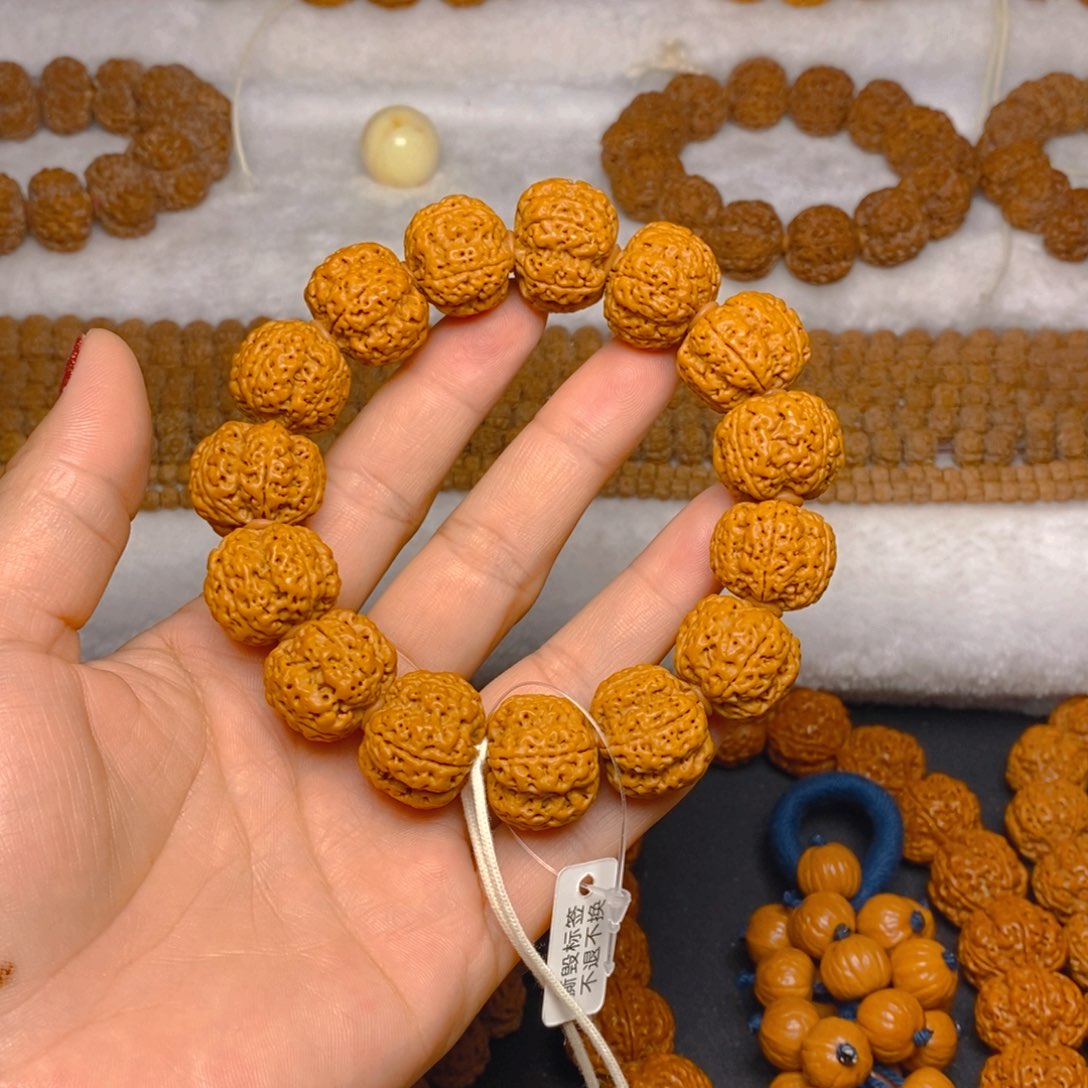 手串金刚菩提壹**莊      10