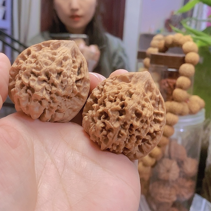 【闪购商品】文玩核桃把件43麒麟纹官帽油