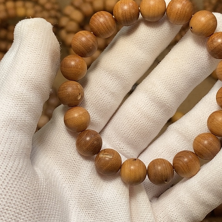 檀香木正区瑕疵印度迈索尔老山檀香10mm