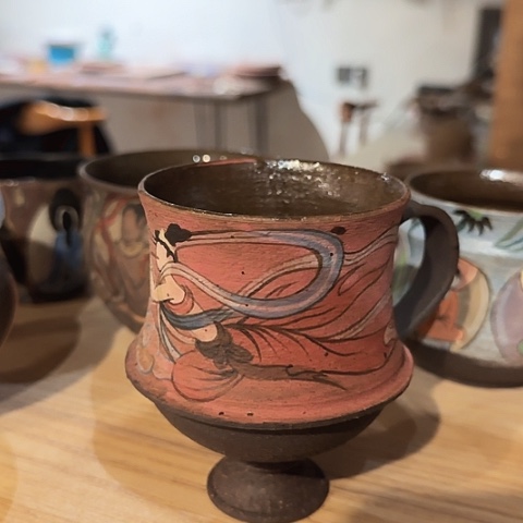 手工制作各种精美陶瓷