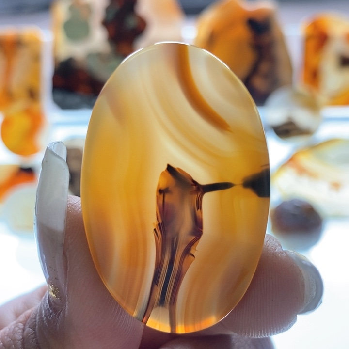 玛瑙/玉髓颈饰未镶嵌