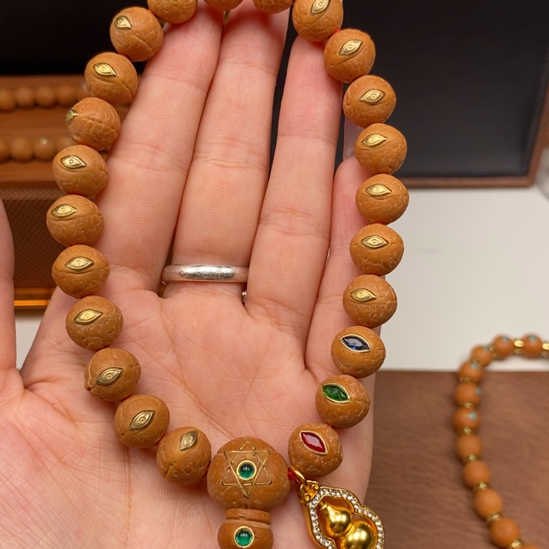 企***钢凤眼菩提手串尼泊尔