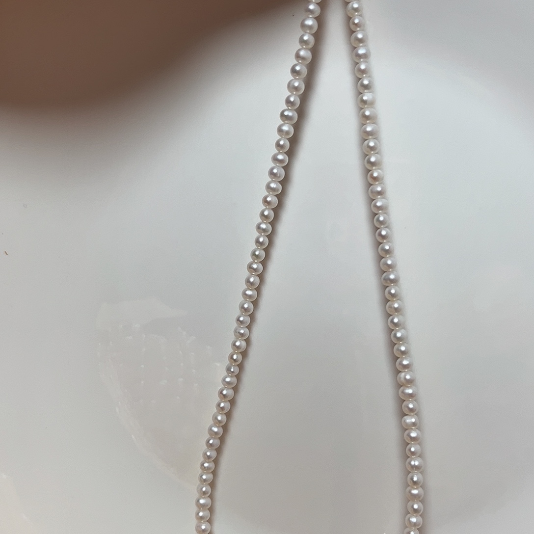 耳饰18K金镶嵌海水珍珠