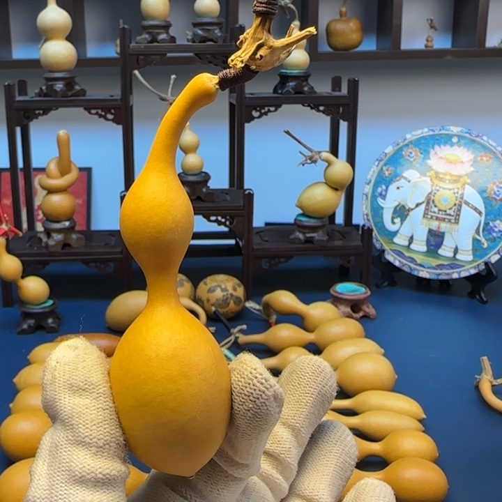 &***;大叶紫檀（黑酸枝木类）