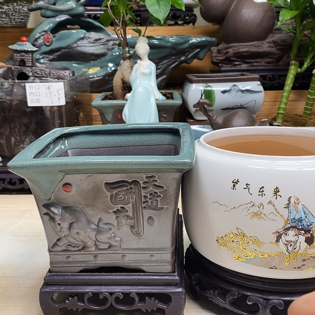 无花朵陶瓷艺术作品欣赏