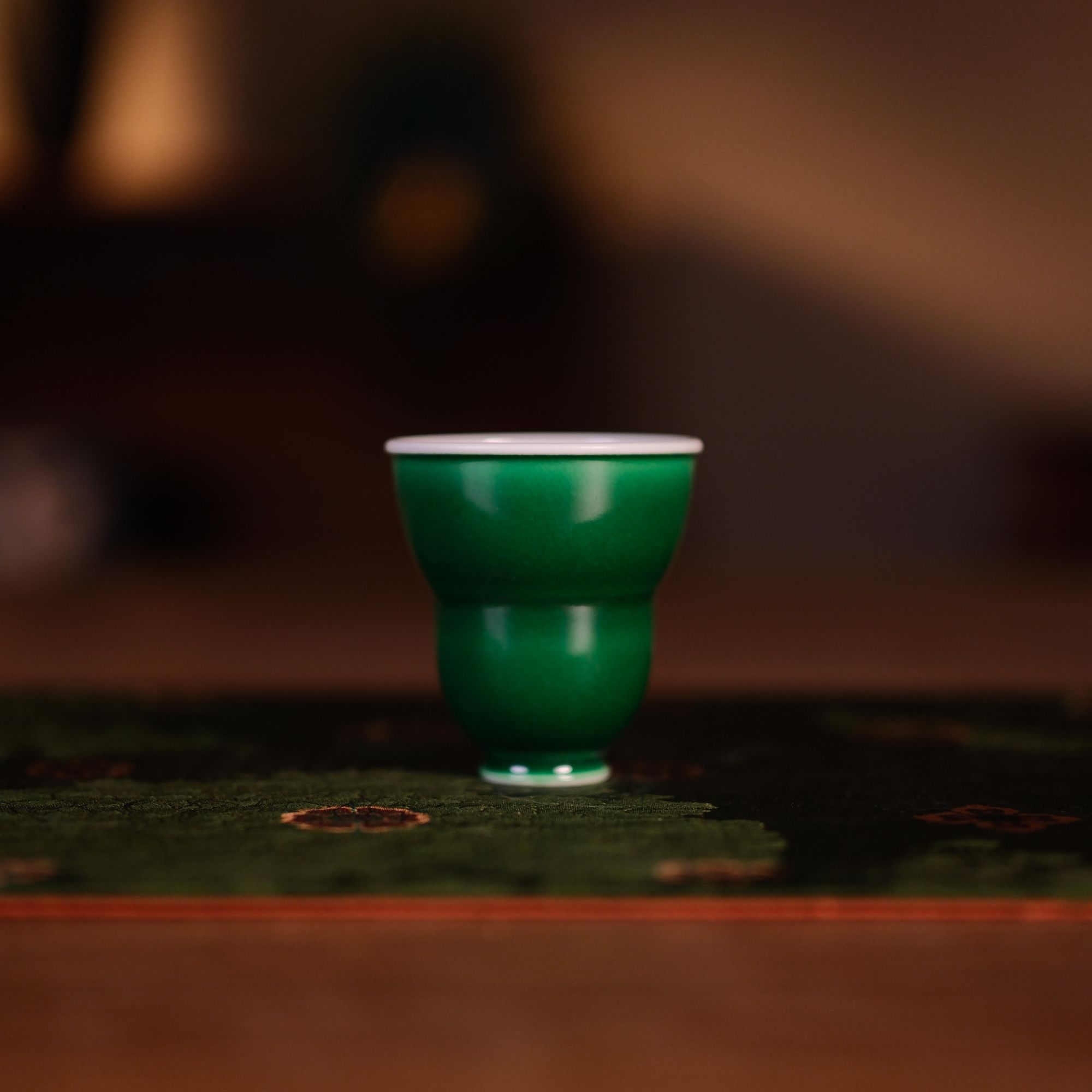 《瓷唐里》描金小鱼束腰葫芦杯