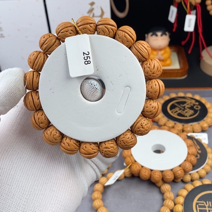 修***性桃核手串古蝉14 （尺寸误差0.5之间）