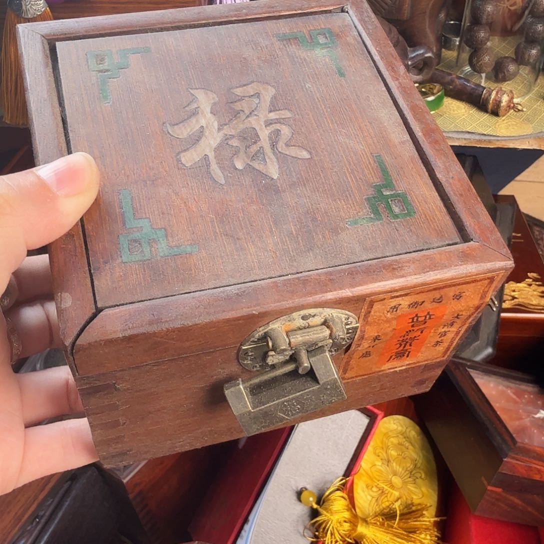 滴血莲花菩提吊坠