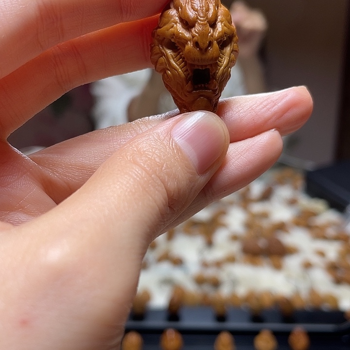 橄榄核吊坠龙头三通
