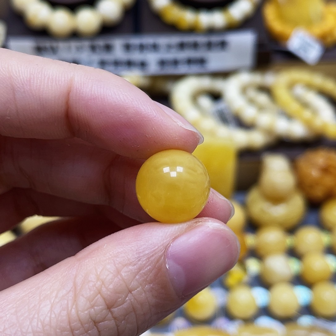 琥珀珠宝奇石未镶嵌13.5mm皮色