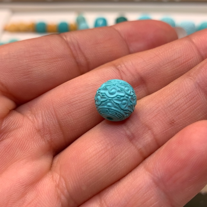 绿松石颈饰未镶嵌