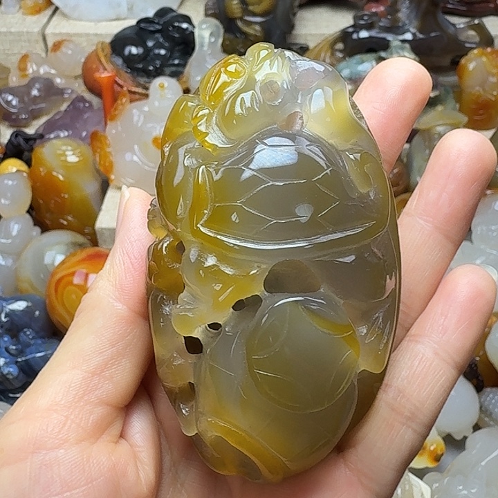 玛瑙/玉髓未镶嵌饰品